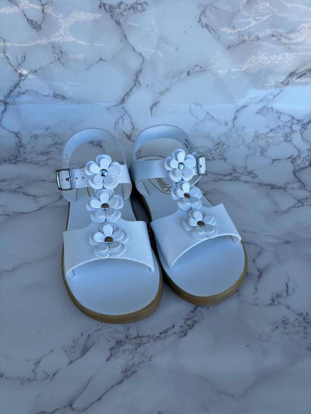 FootMates ESO12-101 ECO-Jasmine White Girls Sandals with Buckle US Size 12M
